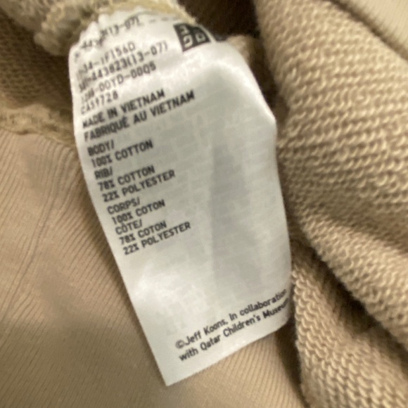 Jeff Koons x Uniqlo Seated Ballerina Tan Hoodie Size M - Picture 7 of 9